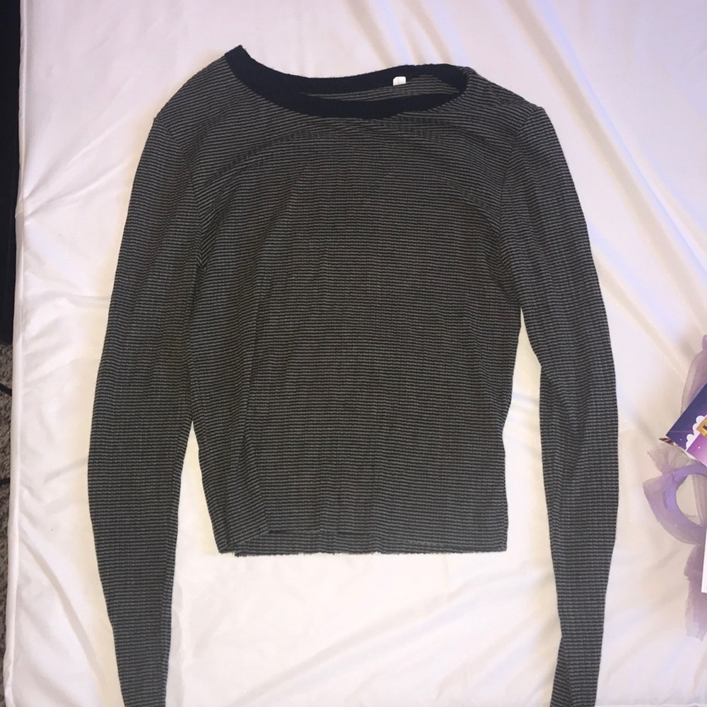 Pacsun long sleeve navy green crop